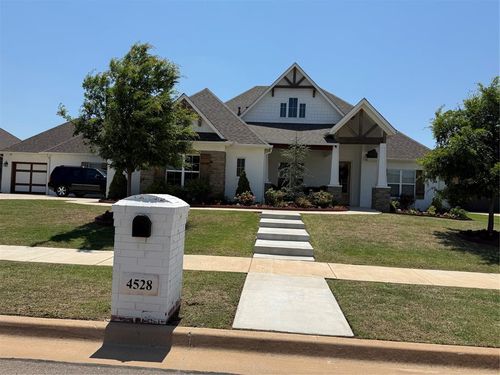 4528 Bellingham Lane, Norman, OK, 73072 | Card Image