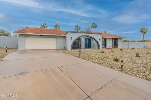 2318 E Lupine Ave, Phoenix, AZ, 85028-1714 | Card Image