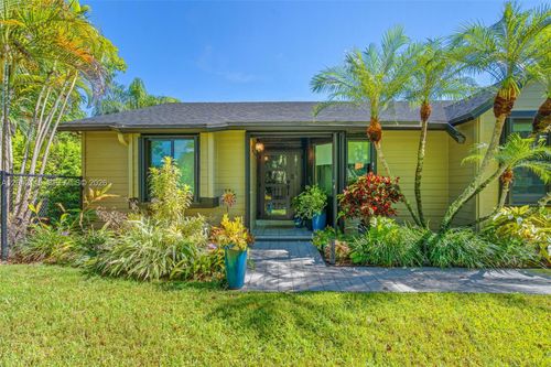 15031 Sw 154th Ter, Miami, FL, 33187-5596 | Card Image