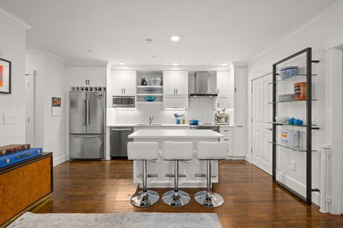 unit-1-429 Norfolk St, Somerville, MA, 02143-4133 | Card Image