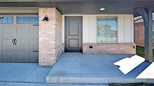 427 Summit Ridge Drive, Oklahoma City, OK, 73114 | Card Image