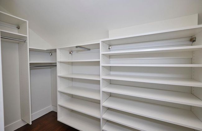 34 State St, House other with 2 bedrooms, 2 bathrooms and 3 parking in New Rochelle NY | Image 20