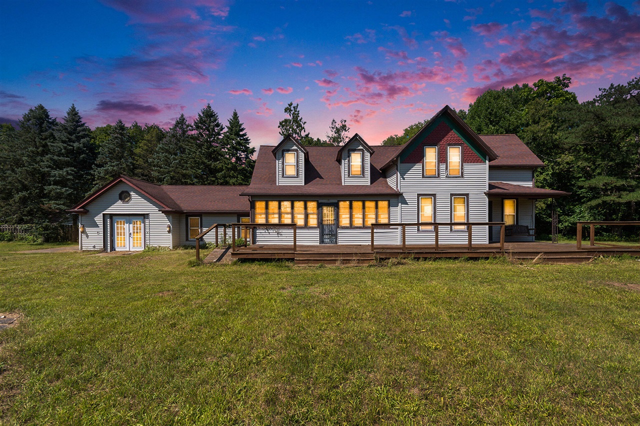 Glassman Rd, Union Pier, MI 49129