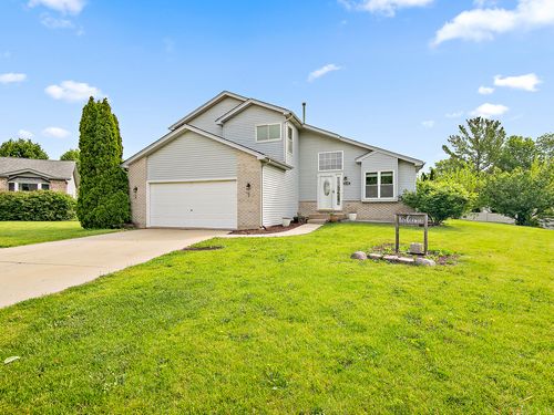 5301 Whisper Meadow Ct, Plainfield, IL, 60586-8749 | Card Image