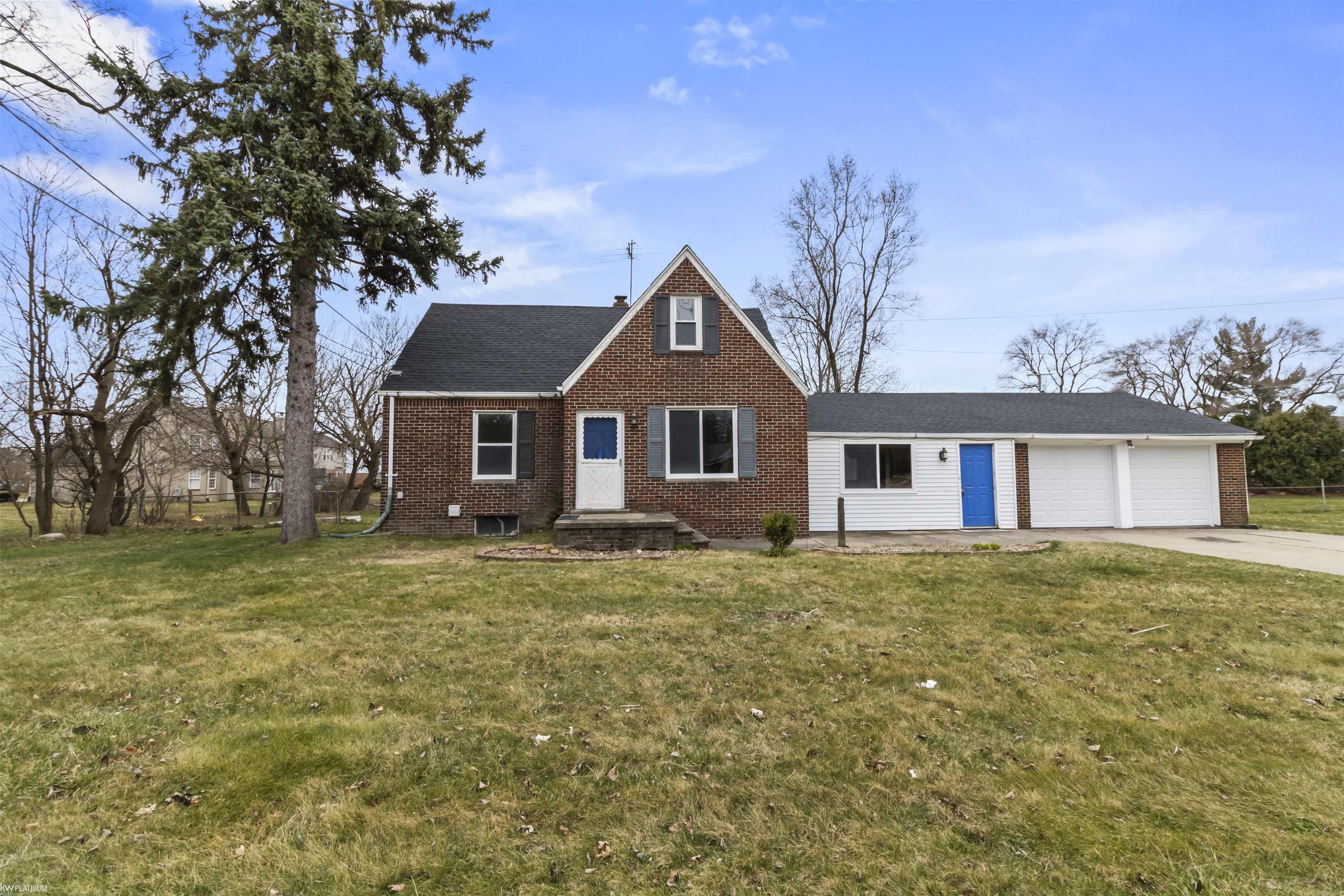 15 Mile Rd, Sterling Heights, MI 48312