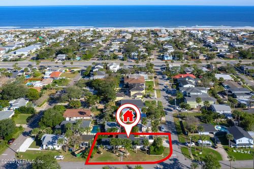 1725 4th Street, NEPTUNE BEACH, FL, 32266 | Card Image