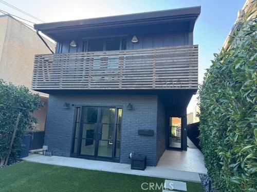 335 Flint Ave, Long Beach, CA, 90814-3205 | Card Image