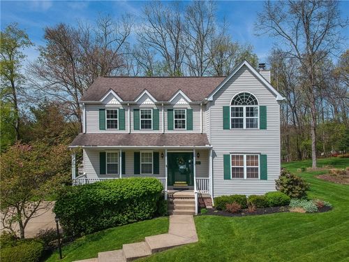 501 Saint Phillips Ct, Cranberry Twp, PA, 16066-3167 | Card Image