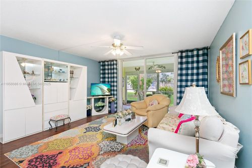 apt-107-1001 Ne 14th Ave, Hallandale Beach, FL, 33009-2705 | Card Image