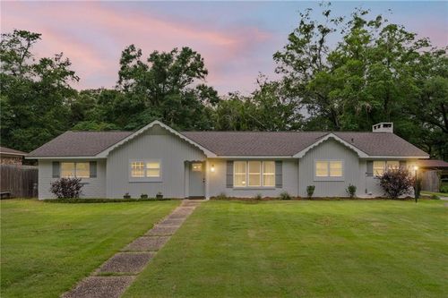 313 Camelot Dr, Saraland, AL, 36571-2001 | Card Image