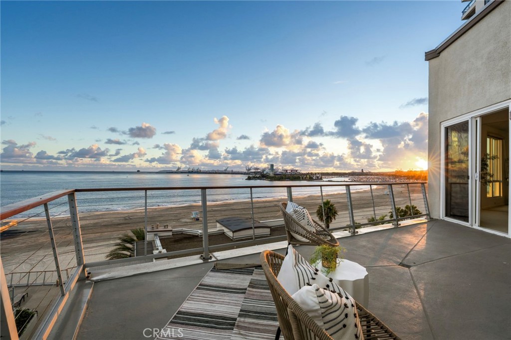 Residential in Long Beach 4