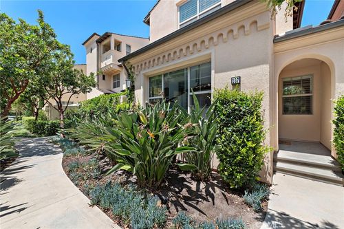 107 Tubeflower, Irvine, CA, 92618-0870 | Card Image