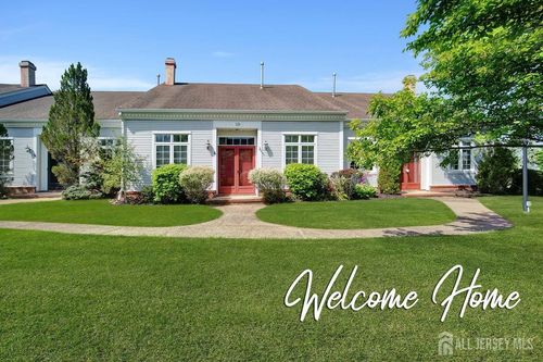 d-5 Chadwick Ln, Monroe, NJ, 08831-4977 | Card Image