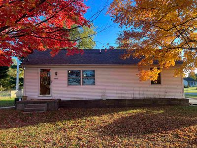 29552 County Road 6, House other with 4 bedrooms, 2 bathrooms and null parking in Elkhart IN | Image 1