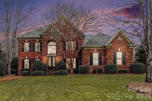 6919 Seton House Ln, Charlotte, NC, 28277-4517 | Card Image