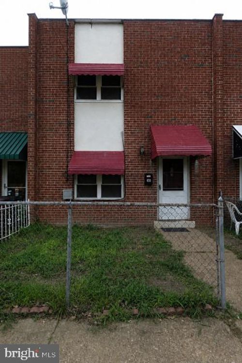 833 N Lombard St, WILMINGTON, DE, 19801-4218 | Card Image