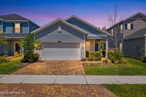 6883 Skinners Dairy Way, Jacksonville, FL, 32217-3717 | Card Image