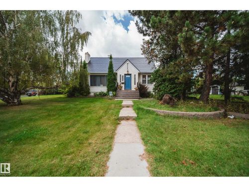 11704 110a Ave Nw, Edmonton, AB, T5H1K8 | Card Image