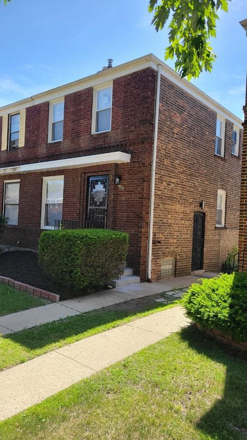 8822 S Kenwood Avenue S, Chicago, IL, 60619 | Card Image