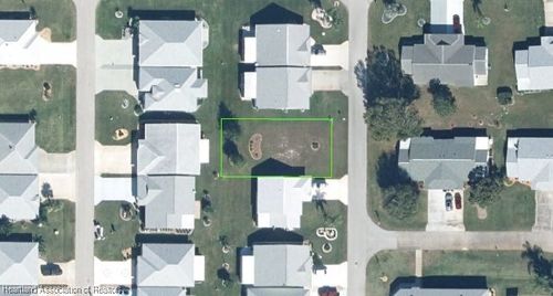 2305 Vantage Trce, SEBRING, FL, 33872-8307 | Card Image