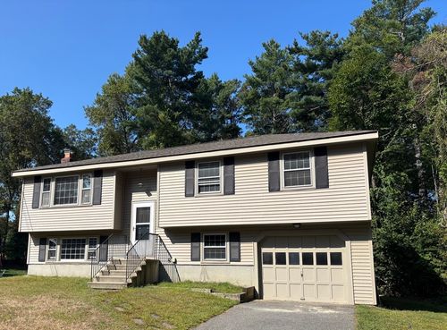 49 Monique Dr, Bellingham, MA, 02019-1055 | Card Image