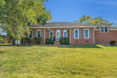 1004 Creekglen Ct, Hendersonville, TN, 37075-8850 | Card Image