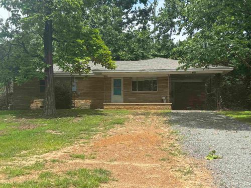 104 Narrows Dr, Greers Ferry, AR, 72067-9753 | Card Image