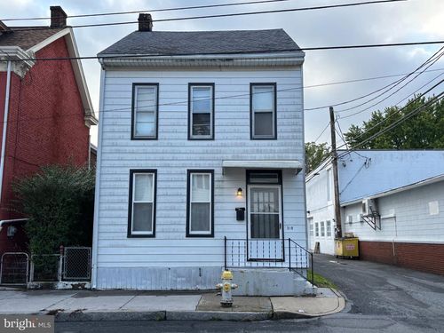 319 S 6th St, Lebanon, PA, 17042-6228 | Card Image