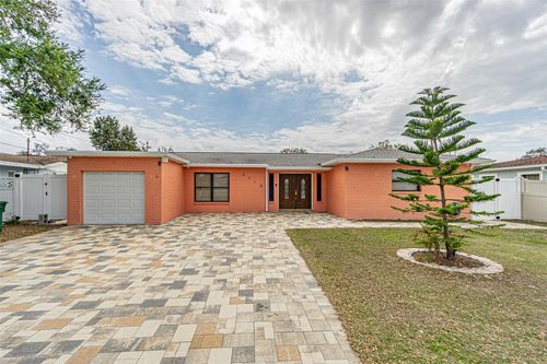 3112 W Henry Ave, Tampa, FL, 33614-5925 | Card Image