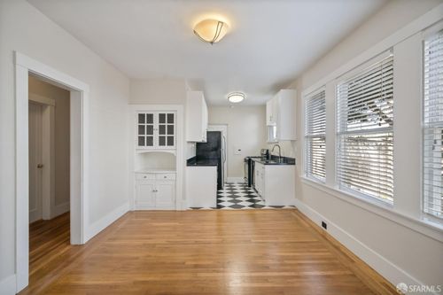 apt-1-1375 Sacramento St, San Francisco, CA, 94109-4257 | Card Image