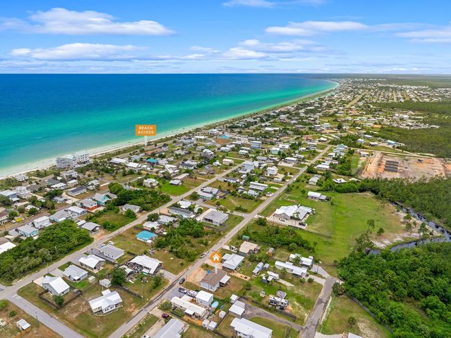 9224 Olive Ave, House other with 3 bedrooms, 2 bathrooms and 5 parking in Port St. Joe FL | Image 41