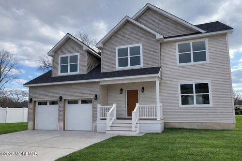 20 4th Avenue, Toms River, NJ, 08757 | Card Image