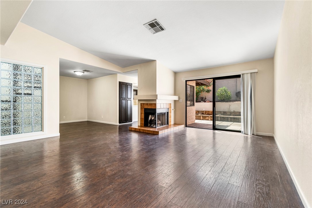 Columbia Ct, Boulder City, NV 89005