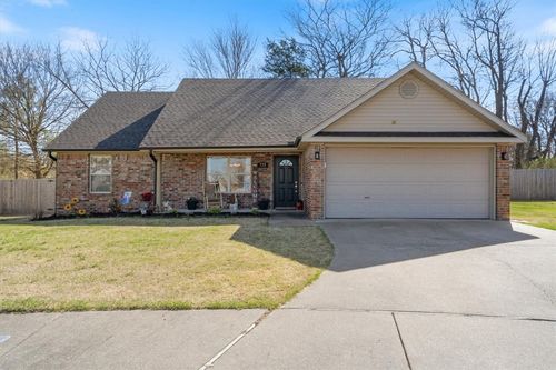 725 Deer Lodge Ct, Siloam Springs, AR, 72761-5369 | Card Image