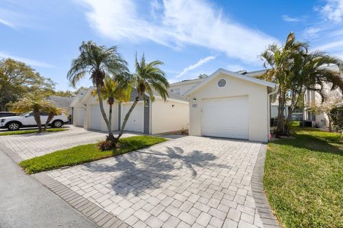 1417-11600 Shipwatch Dr, LARGO, FL, 33774-3738 | Card Image