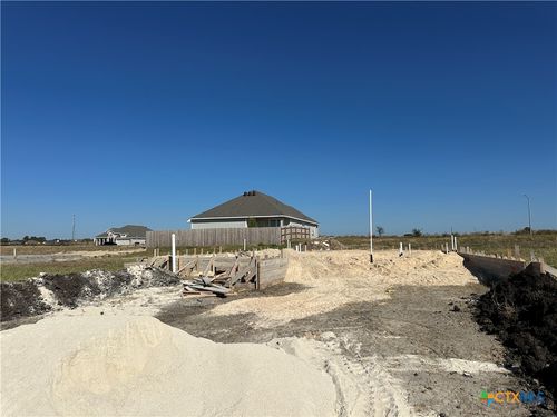 711 James Parker Cir, Killeen, TX, 76542-7042 | Card Image