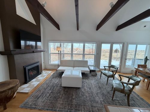 7605 Lake Shore Dr, Gary, IN, 46403-1335 | Card Image