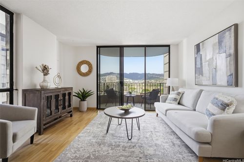 802b-311 Ohua Ave, Honolulu, HI, 96815-3691 | Card Image