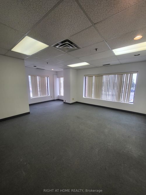 a-110 Cidermill Ave, Concord, ON, L4K4L9 | Card Image