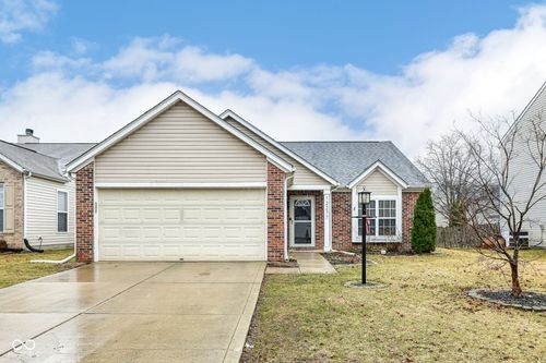 12277 Carriage Stone Dr, Fishers, IN, 46037-8515 | Card Image