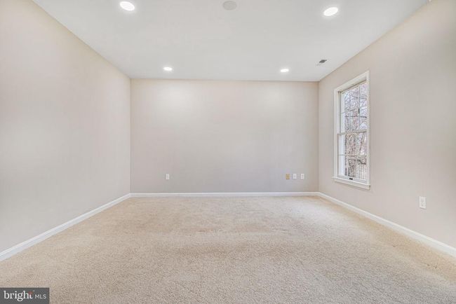 6469 Woodland Forest Dr, House other with 3 bedrooms, 3 bathrooms and null parking in ELKRIDGE MD | Image 27