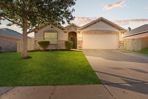 4013 Winter Springs Dr, Fort Worth, TX, 76123-3410 | Card Image