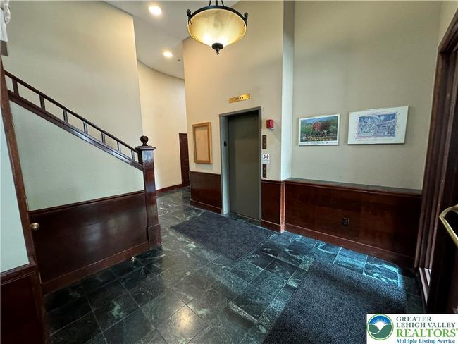 APT-17 - 535 Main St, Condo with 2 bedrooms, 2 bathrooms and null parking in BETHLEHEM PA | Image 5