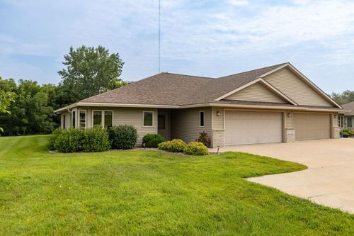 2343 Pinewood Rd Se, Rochester, MN, 55904-5838 | Card Image