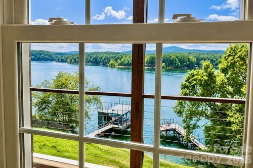 501 Lake Club Dr, Nebo, NC, 28761-7778 | Card Image