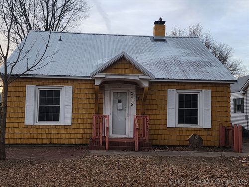 2015 S Dewey Ave, Bartlesville, OK, 74003-6506 | Card Image