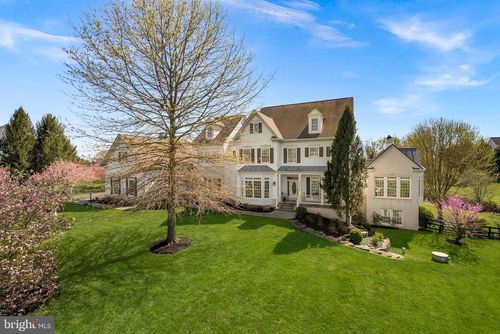 38527 Ditchling Pl, Hamilton, VA, 20158-9469 | Card Image