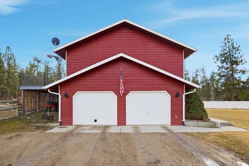 5379 Maverick Way, Florence, MT, 59833-6984 | Card Image