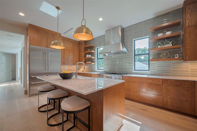 5200 Beech St, House other with 5 bedrooms, 7 bathrooms and 2 parking in Bellaire TX | Image 18