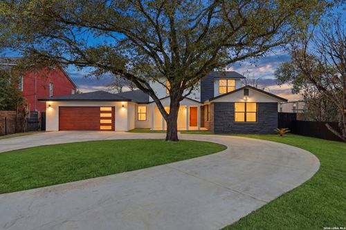 319 E Terra Alta Dr, San Antonio, TX, 78209-2745 | Card Image
